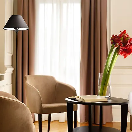 Splendor - & בית הארחה