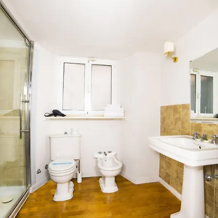 Splendor - & בית הארחה