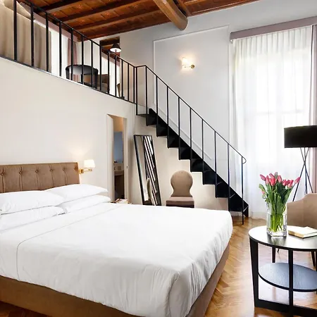 Splendor - & 4* Rome